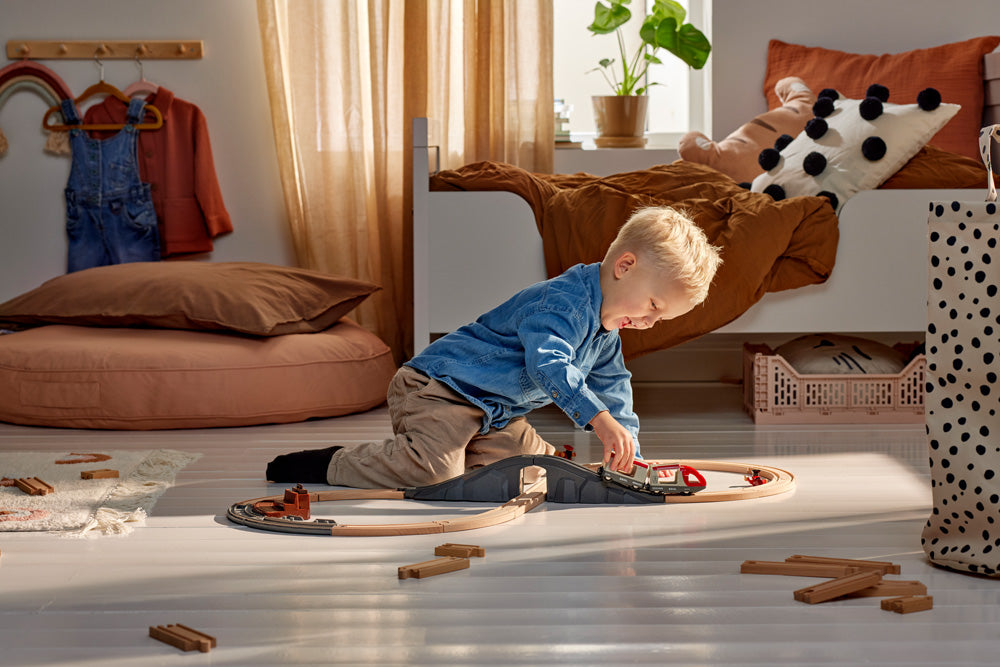 BRIO Railway Starter Set - Image 14