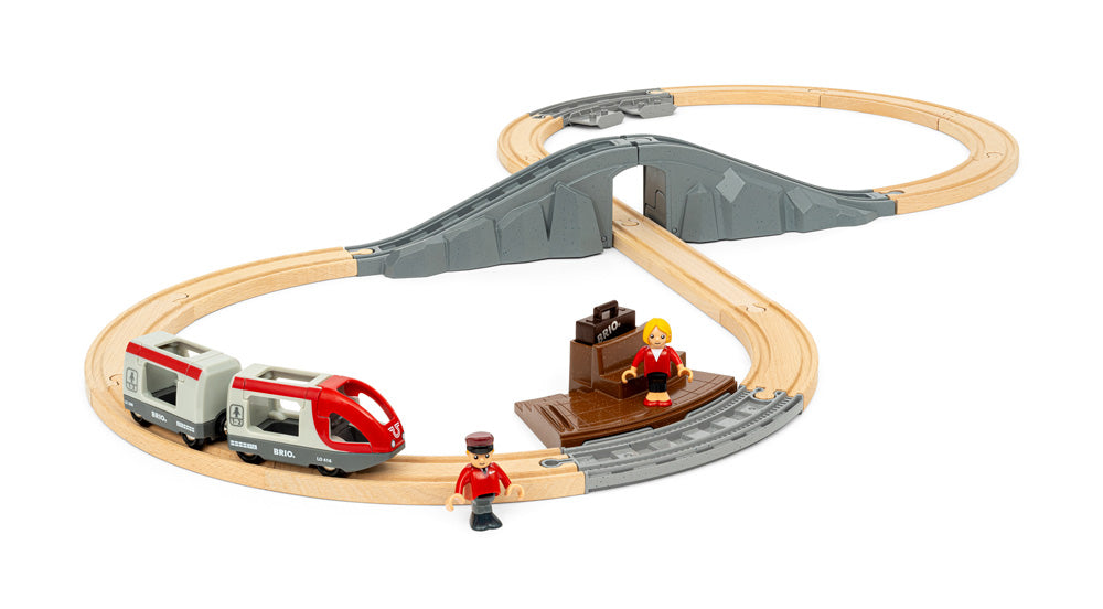 BRIO Railway Starter Set - Image 12